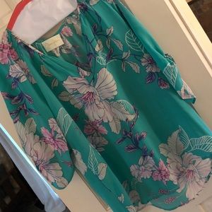 Yumi Kim short sleeve blouse!